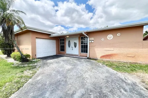 2111 NW 82nd Ter # 2111, Sunrise FL 33322