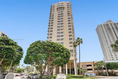 770 Claughton Island Dr # 1014, Miami FL 33131