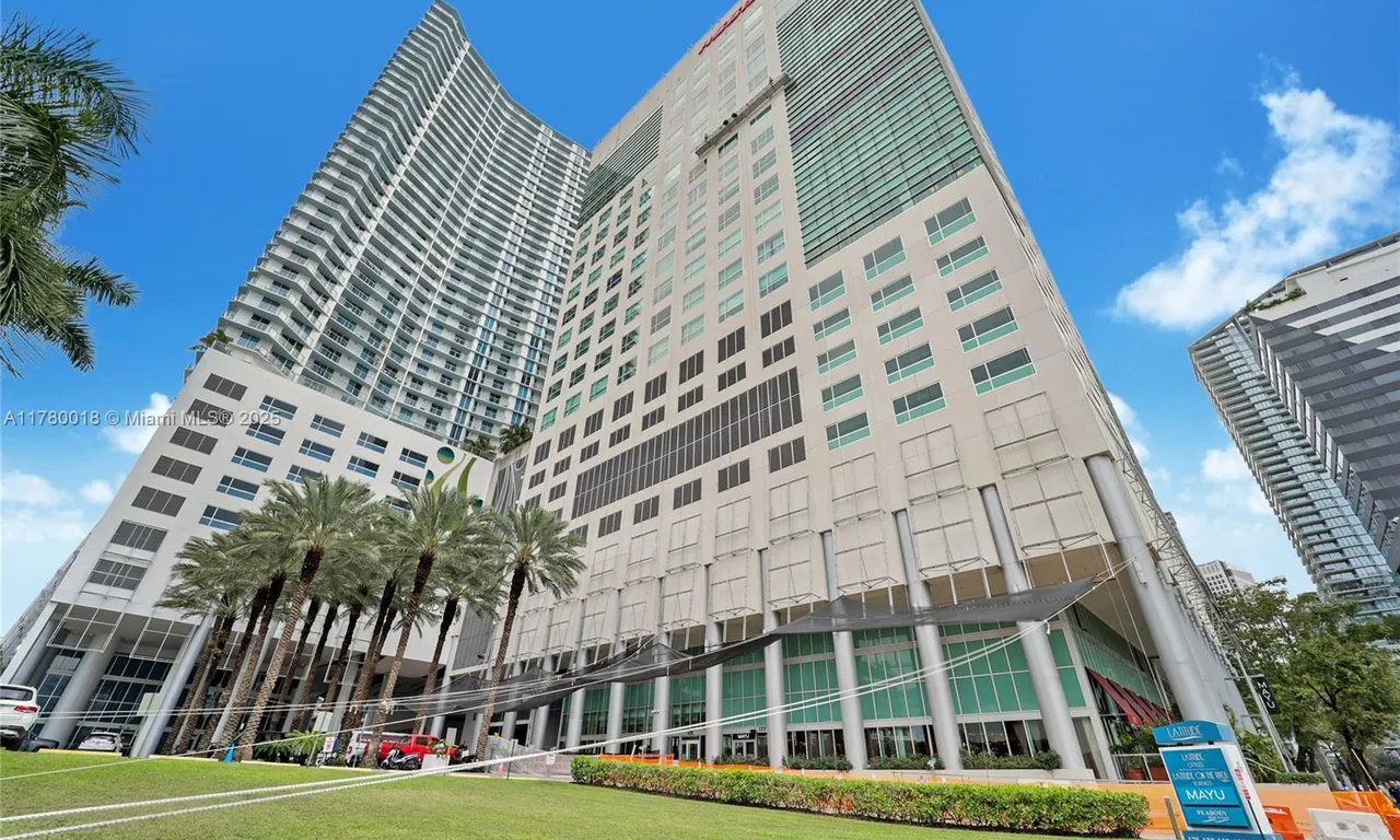 175 SW 7th St # 1108, Miami FL 33130