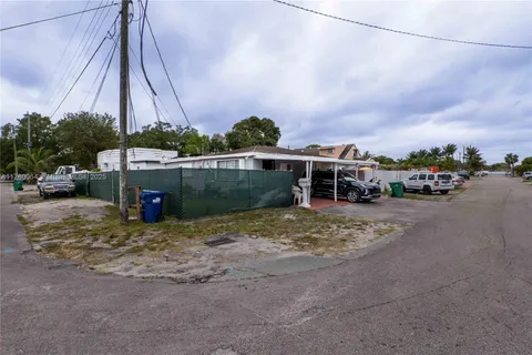 3100 NW 91st St, Miami FL 33147