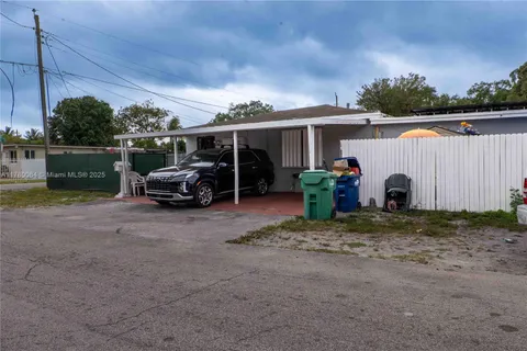3100 NW 91st St, Miami FL 33147