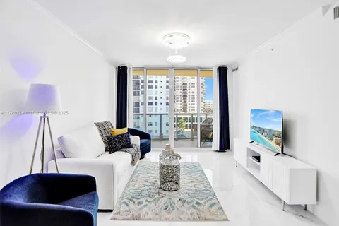 2501 S Ocean Dr, Hollywood FL 33019