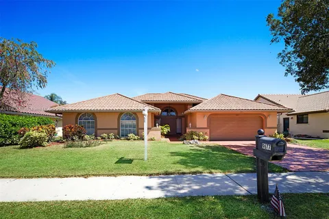 9677 N Springs Way, Coral Springs FL 33076