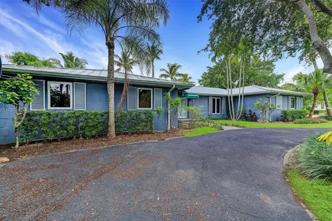 7396 SW 128th St, Pinecrest FL 33156