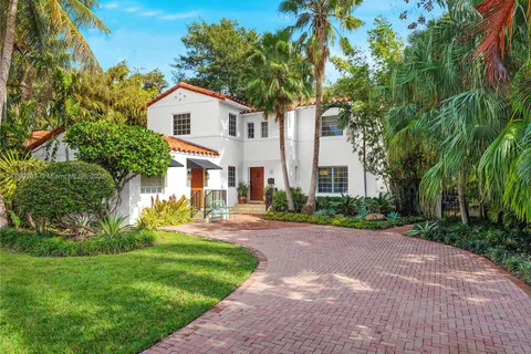 4545 Nautilus Ct, Miami Beach FL 33140