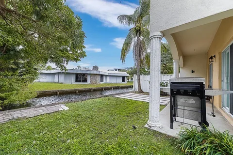 3466 NW 17th Ter, Oakland Park FL 33309