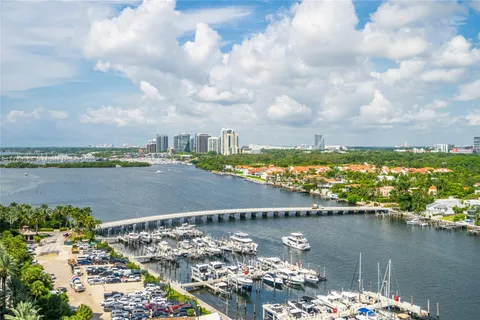 3 Grove Isle Dr # C1710, Miami FL 33133