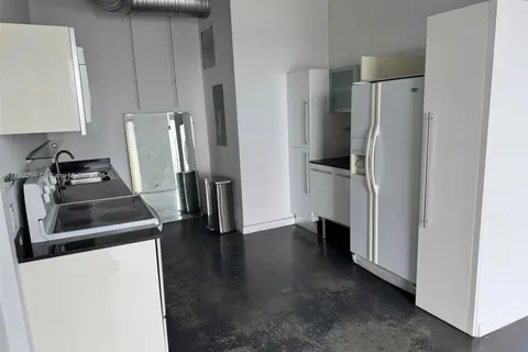 10 SW South River Dr # 812, Miami FL 33130