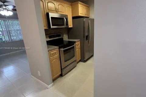 850 SW 133rd Ter # 116B, Pembroke Pines FL 33027