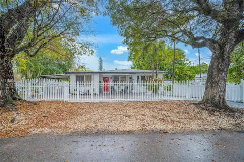 11425 NW 18th Ave, Miami FL 33167