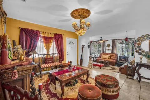 11425 NW 18th Ave, Miami FL 33167