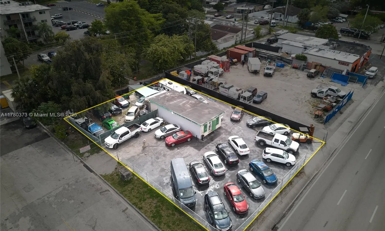 11537 NW 27th Ave, Miami FL 33167