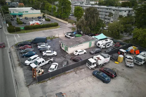 11537 NW 27th Ave, Miami FL 33167
