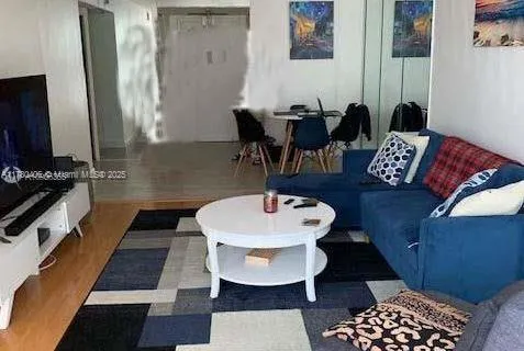 800 Parkview Dr # 224, Hallandale Beach FL 33009