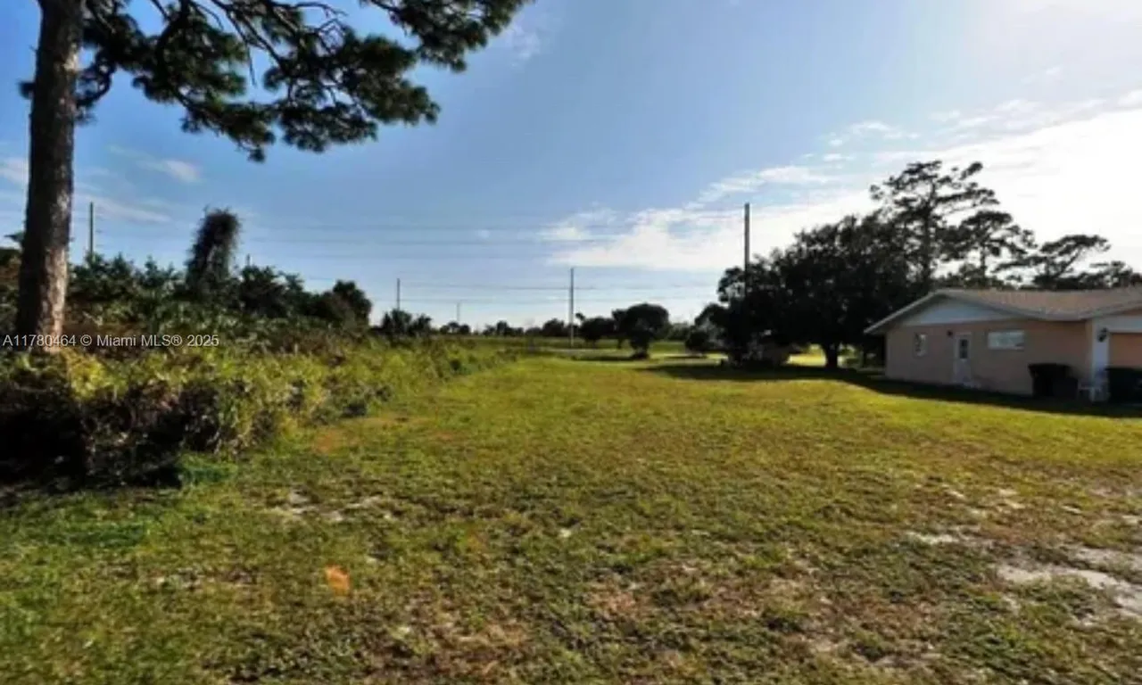 1805 Barcelona Ave, Fort Pierce FL 34946