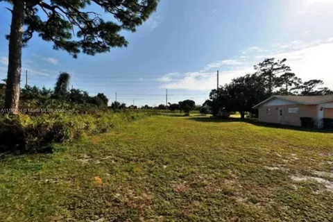 1805 Barcelona Ave, Fort Pierce FL 34946