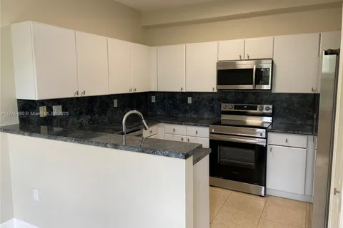 4475 SW 160th Ave # 203, Miramar FL 33027