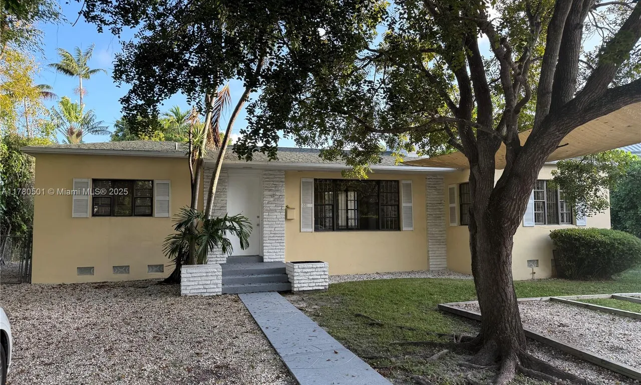 661 NE 51st St, Miami FL 33137