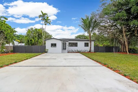 5933 SW 61st Ave # 0, South Miami FL 33143