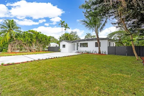 5933 SW 61st Ave # 0, South Miami FL 33143
