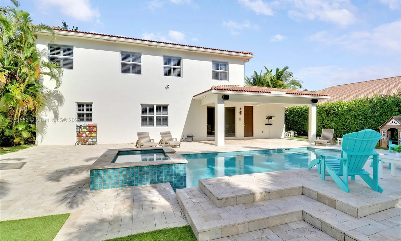 197 Umbrella Place, Jupiter FL 33458