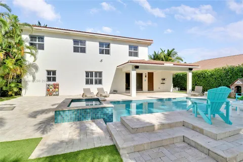 197 Umbrella Place, Jupiter FL 33458
