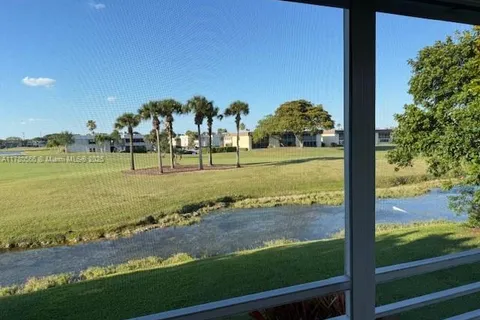 862 Flanders R # 862, Delray Beach FL 33484