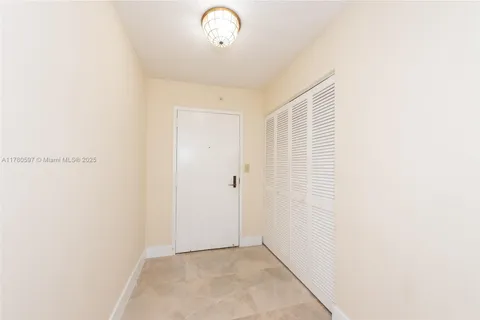 600 Biltmore Way # 1014, Coral Gables FL 33134