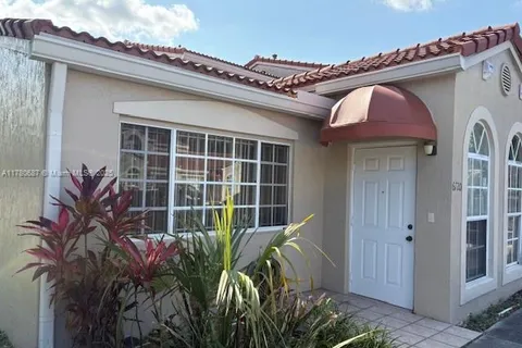 6720 NW 166th Ter # 401, Miami Lakes FL 33014