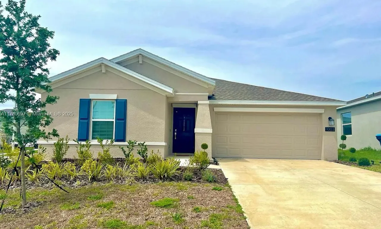 1003 Theodore St, Davenport FL 33837