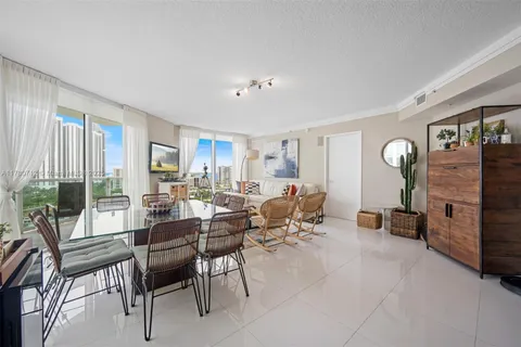 250 Sunny Isles Blvd # 1505, Sunny Isles Beach FL 33160