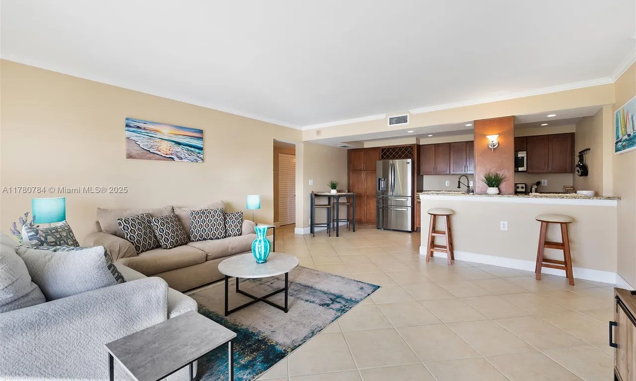 2900 NE 30th St # 7G, Fort Lauderdale FL 33306