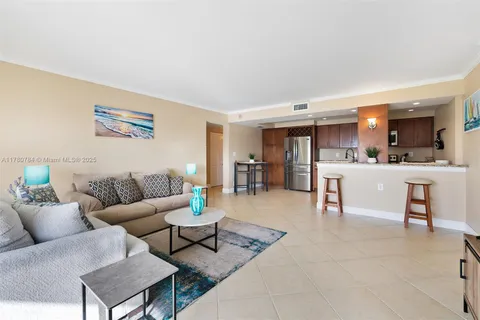 2900 NE 30th St # 7G, Fort Lauderdale FL 33306