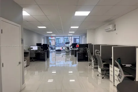 2228 SW 67th Ave, Miami FL 33155