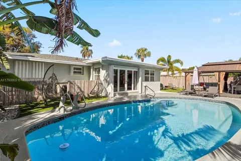 1800 NE 28th Ave, Pompano Beach FL 33062