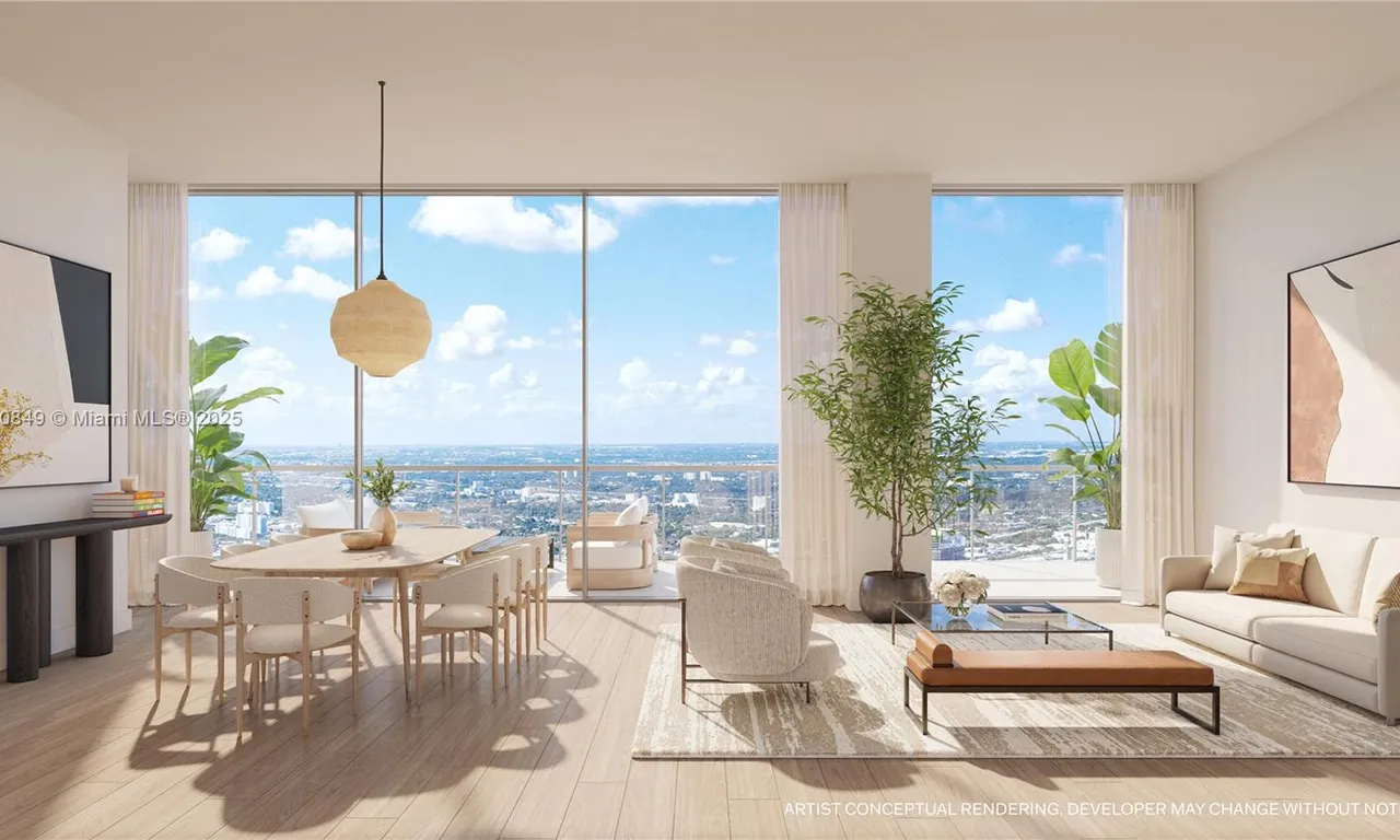 175 NE 10 Street # 56R, Miami FL 33132