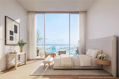 175 NE 10 Street # 56R, Miami FL 33132