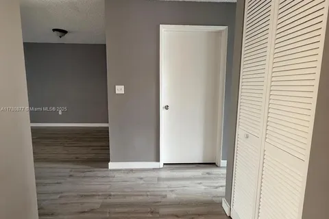 15741 SW 137th Ave # 204, Miami FL 33177