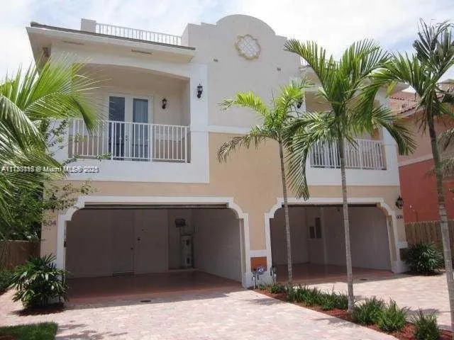 606 SW 10th St, Fort Lauderdale FL 33315