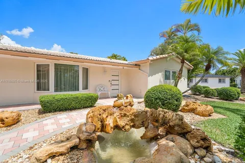 10321 SW 98 Street, Miami FL 33176