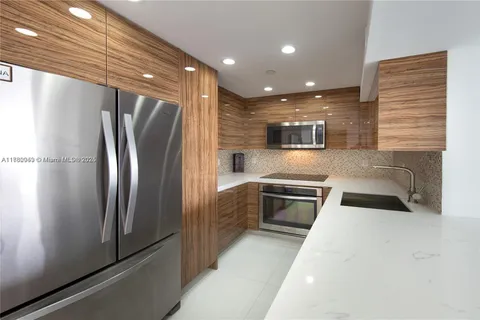 1200 West Ave # 1109, Miami Beach FL 33139