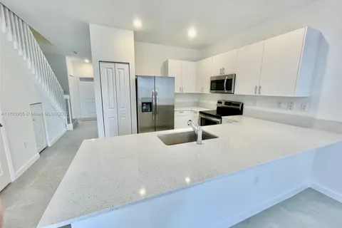 23419 SW 127th Pl # 23419, Miami FL 33032