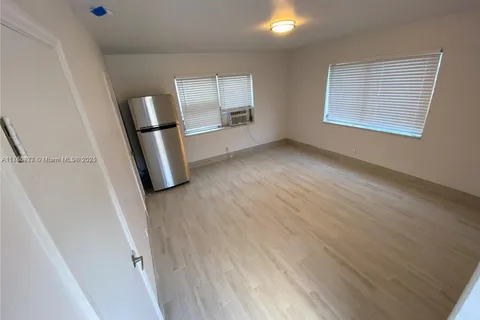 1723 Liberty St # 6, Hollywood FL 33020