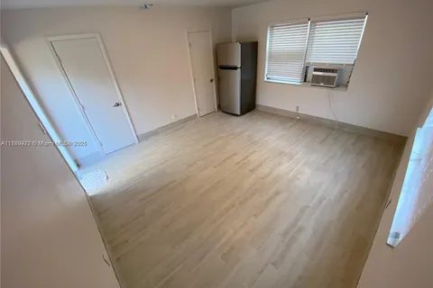 1723 Liberty St # 6, Hollywood FL 33020