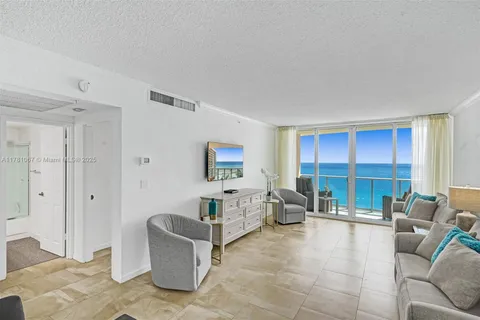 2501 S Ocean Dr, Hollywood FL 33019