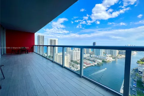 2600 E Hallandale Beach Blvd # T3107, Hallandale Beach FL 33009