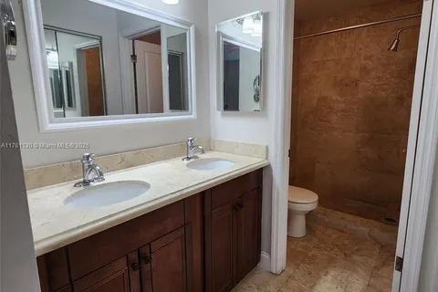 1411 Sorrento Dr # 1411, Weston FL 33326