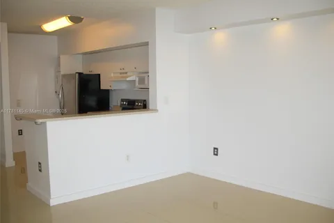 5085 NW 7th St # 1512, Miami FL 33126