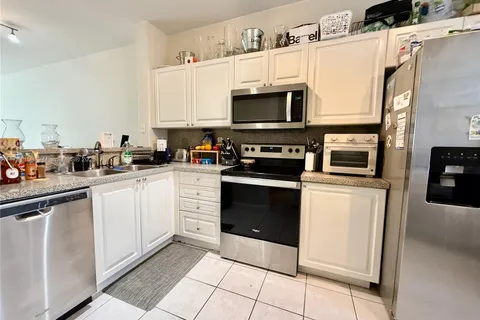 5560 NW 107th Ave # 1001, Doral FL 33178