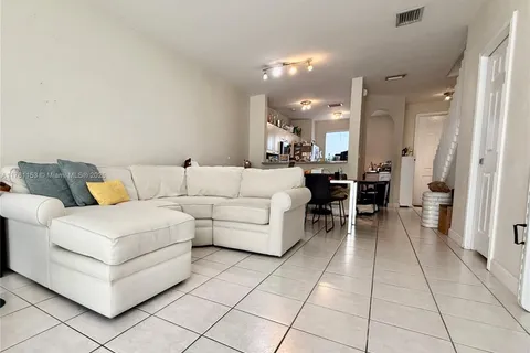 5560 NW 107th Ave # 1001, Doral FL 33178